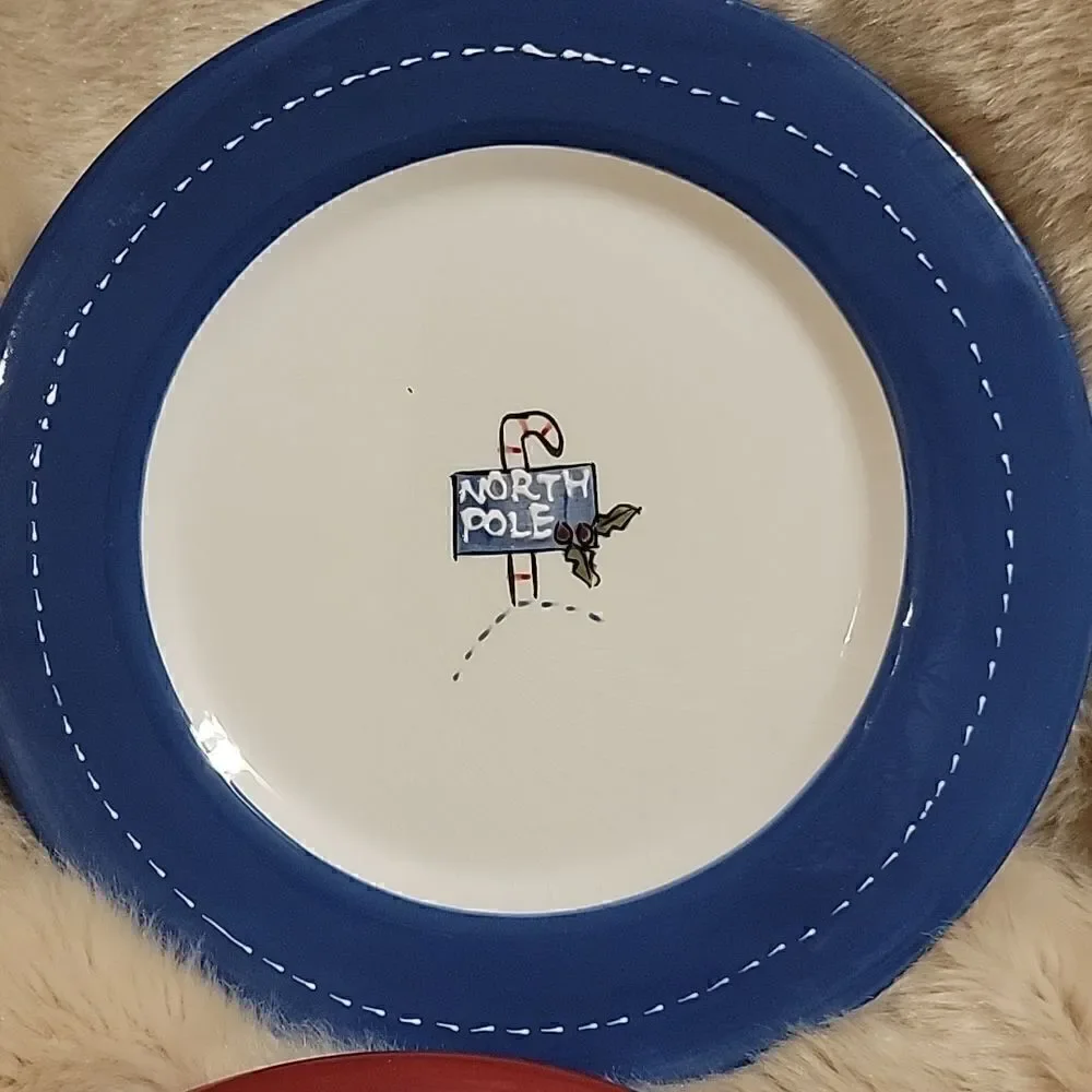 SET OF 4 WINTER APPETIZER PLATES